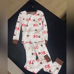 Kids Valentines Pajama Set - Cream, Red, and Brown size 6